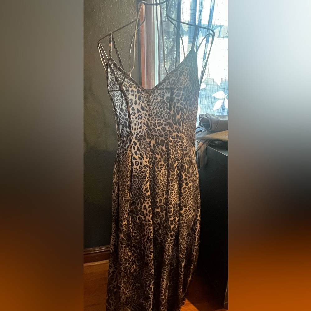 Leopard Print Maxi Dress - Gray & Black